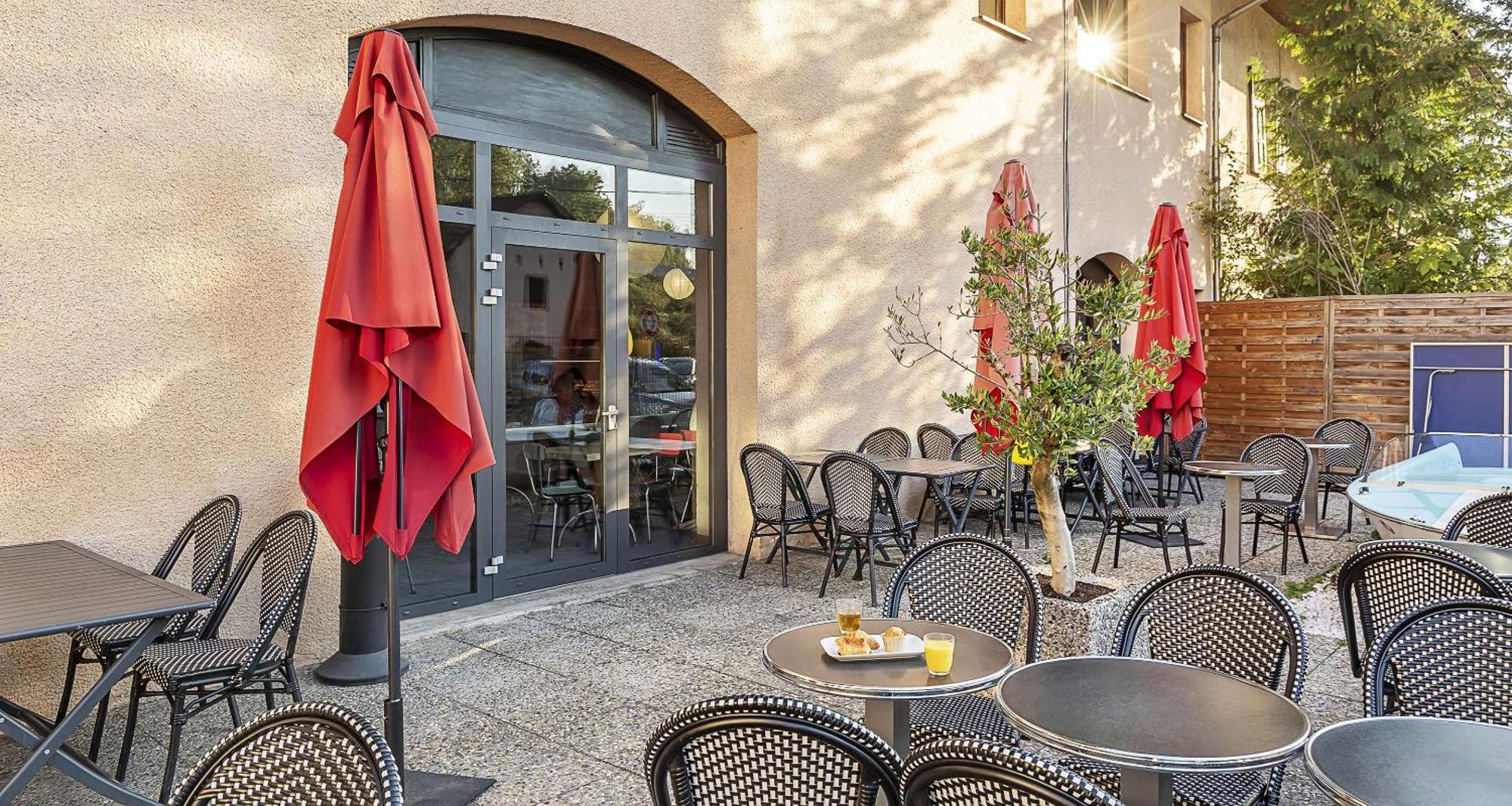 Sure Hotel By Best Western Annecy Cran-Gevrier Exterior photo