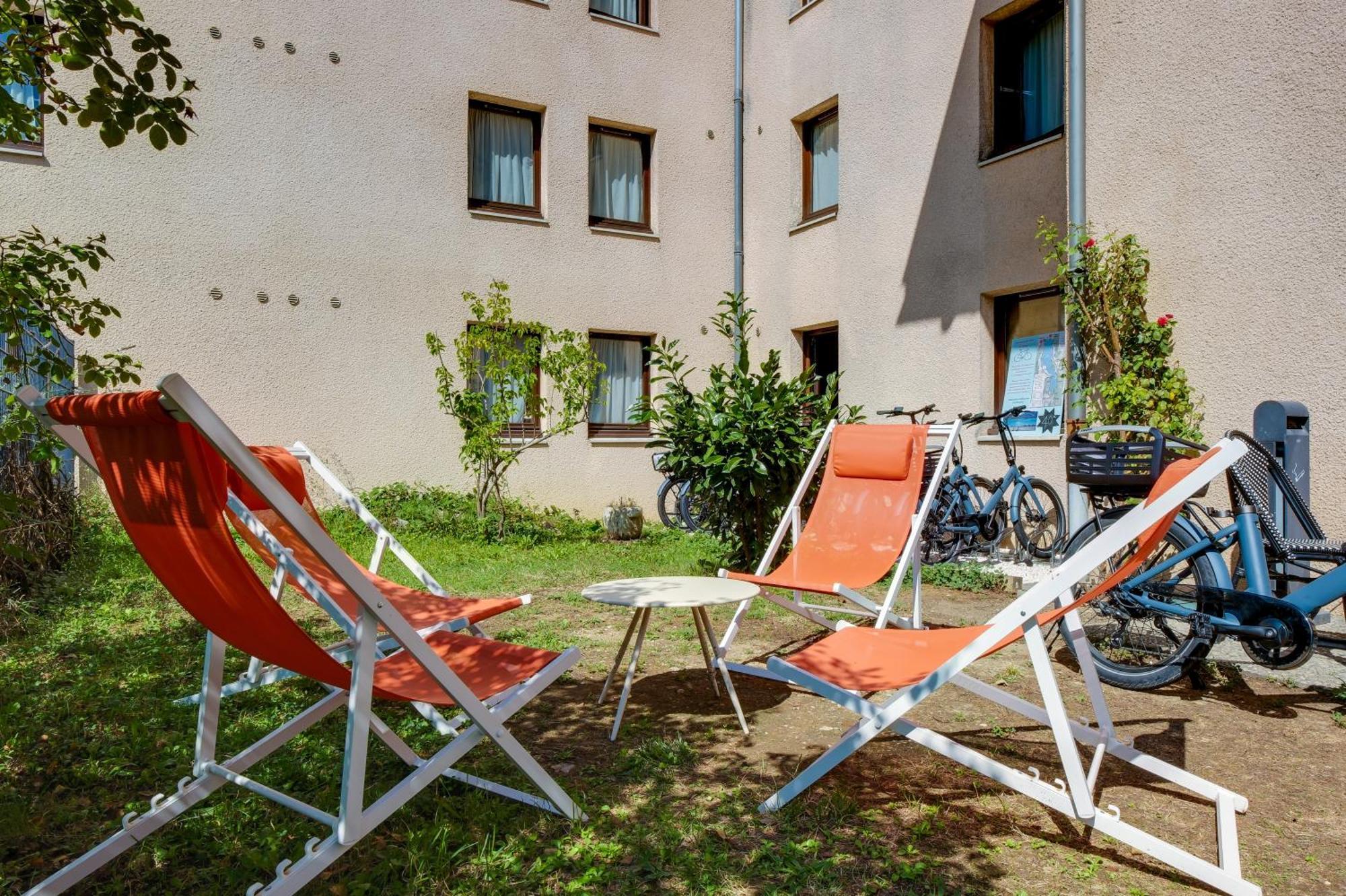 Sure Hotel By Best Western Annecy Cran-Gevrier Exterior photo
